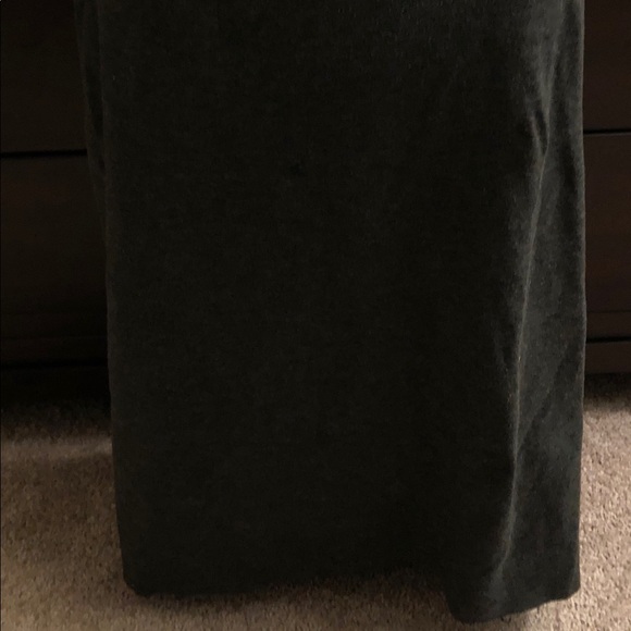 Liz Claiborne Grey Pencil Skirt - Picture 5 of 5